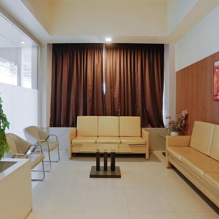 ניו דלהי Hotel Vista Premium Tark A Family Hotel Near Igi Airport Delhi מראה חיצוני תמונה