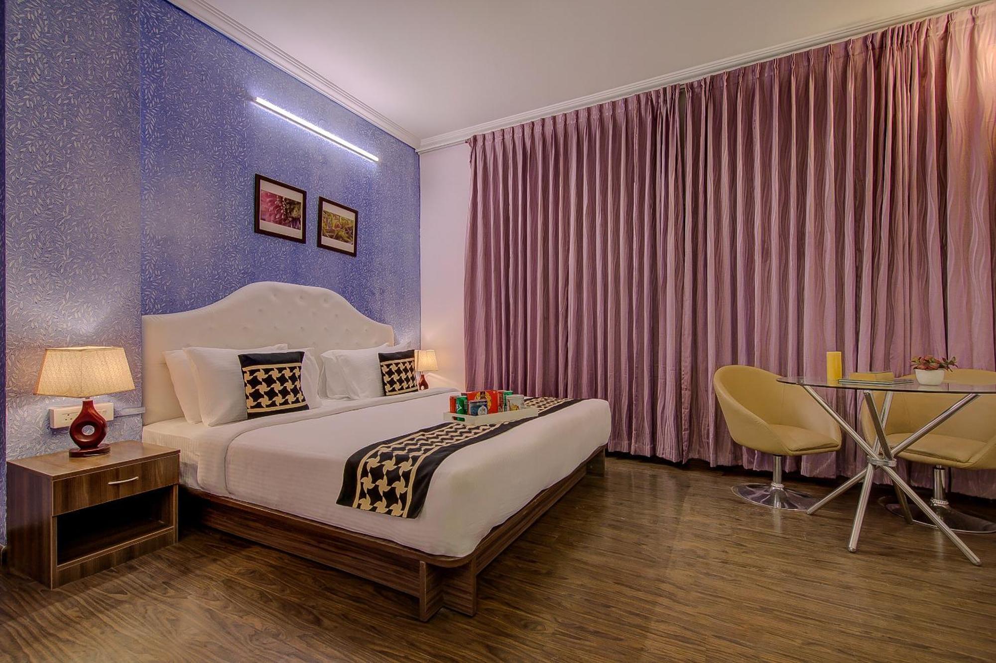 ניו דלהי Hotel Vista Premium Tark A Family Hotel Near Igi Airport Delhi מראה חיצוני תמונה