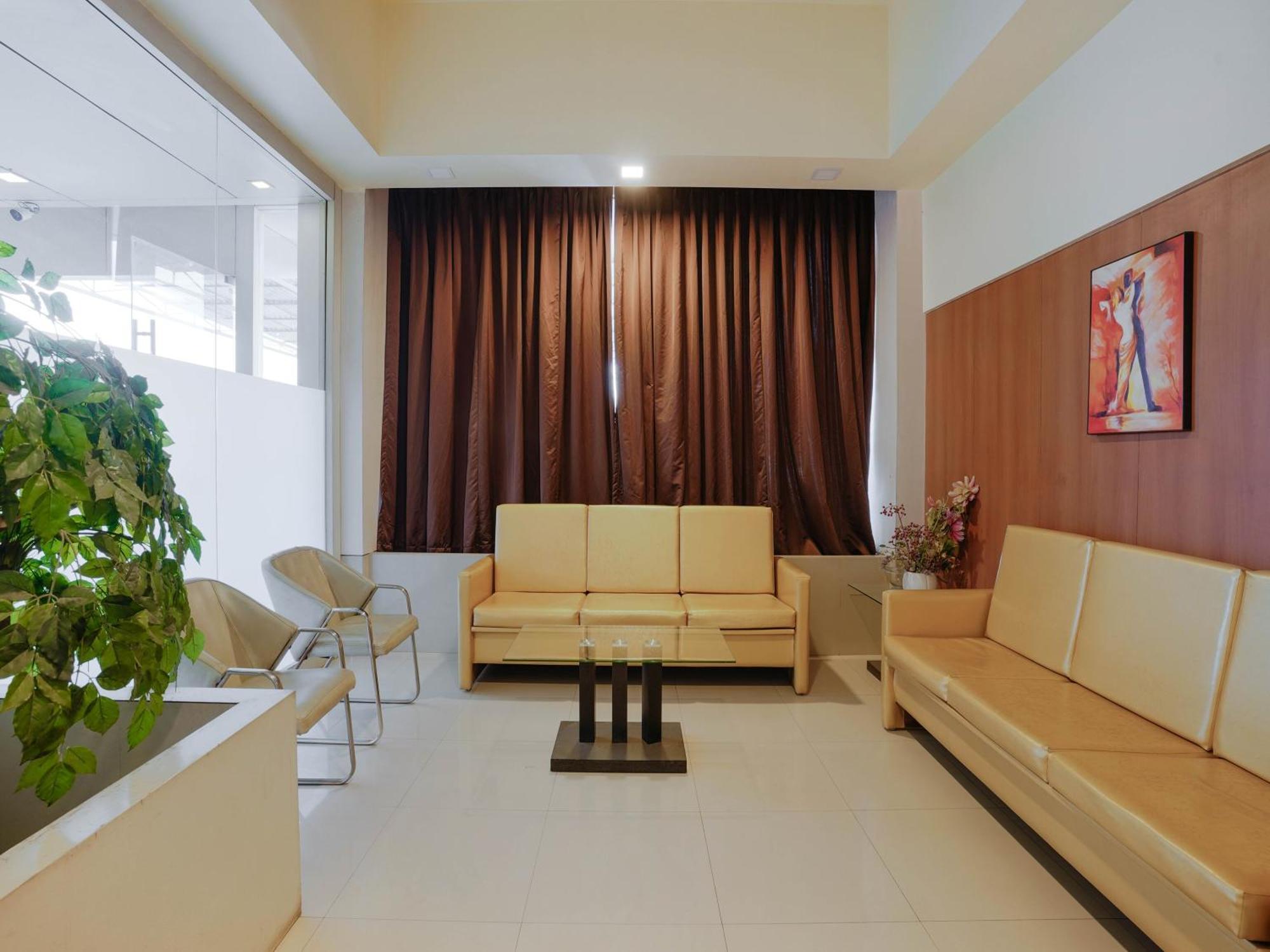 ניו דלהי Hotel Vista Premium Tark A Family Hotel Near Igi Airport Delhi מראה חיצוני תמונה